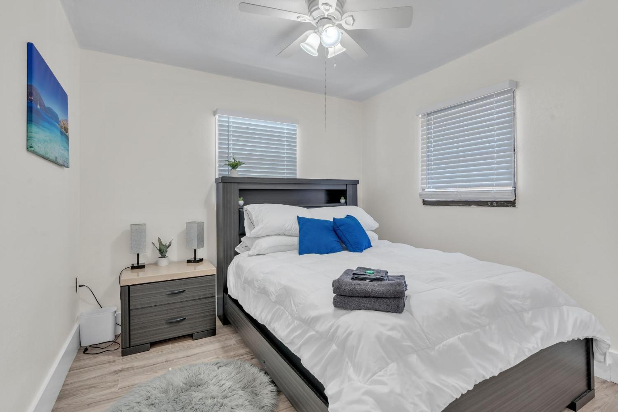 Stunning Modern Home In Tampa With Pool - Just 5 Minutes From Airport! 外观 照片