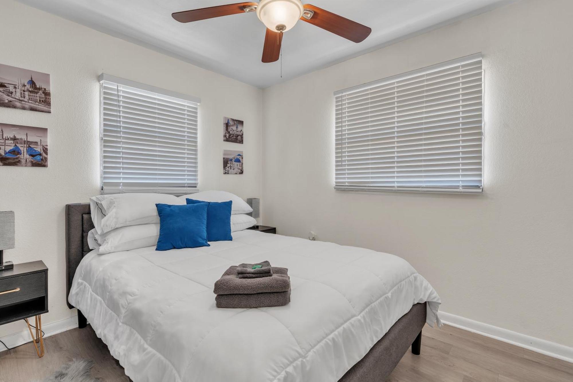 Stunning Modern Home In Tampa With Pool - Just 5 Minutes From Airport! 外观 照片